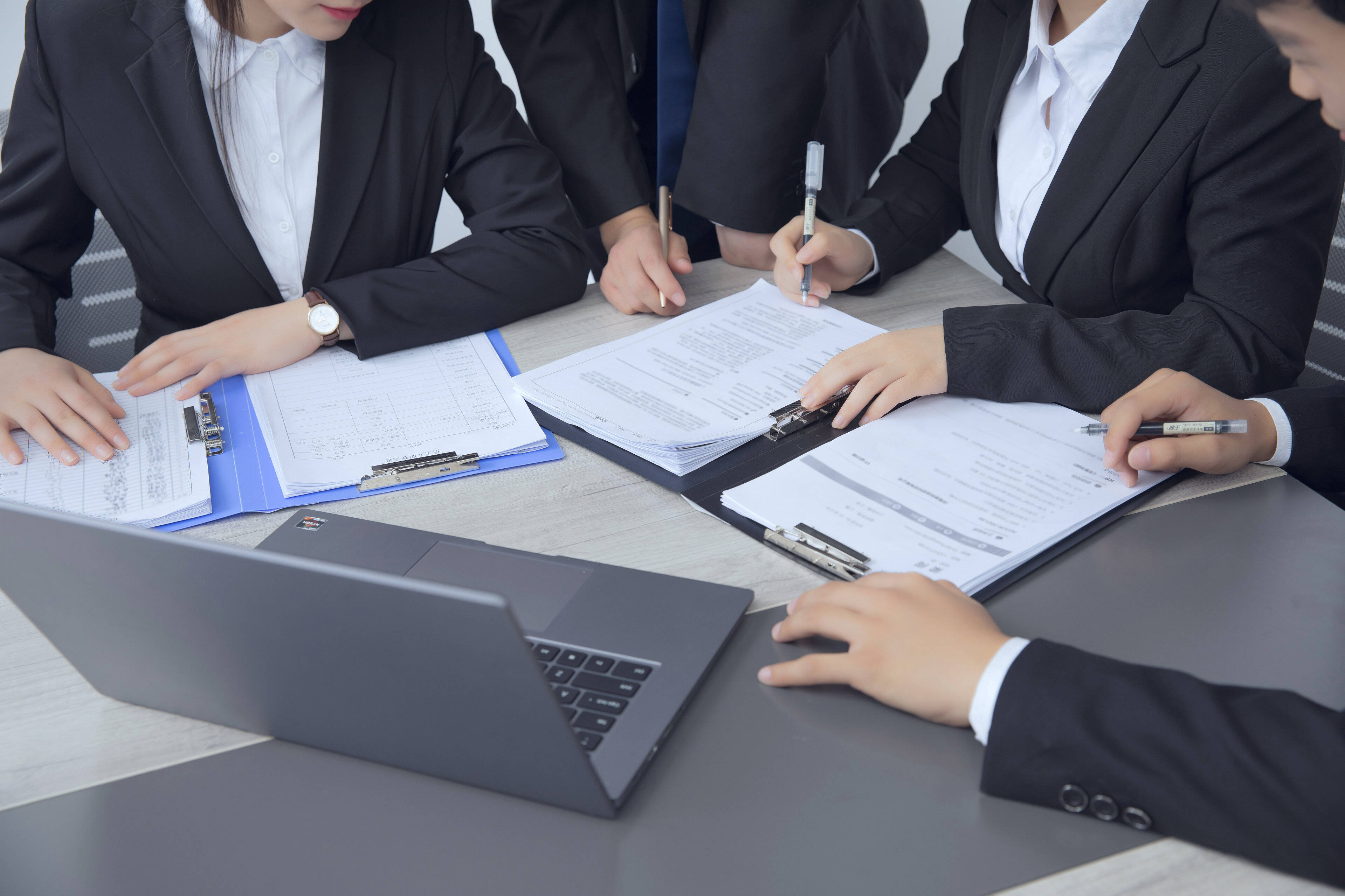 吻路國際胡國軍 以企業(yè)文化為基，賦能企業(yè)管理新篇章